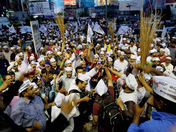 Aam Aadmi Party workers during a road show in Bengaluru 