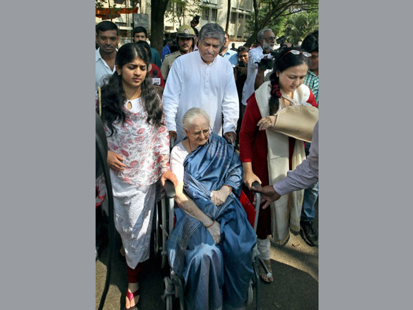 Bangalore South Nandan Nilekani with his mother