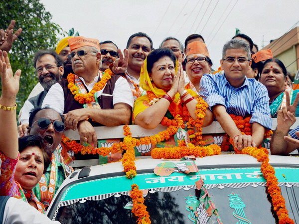 Tehri Mala Rajya Laxmi Shah at a road show