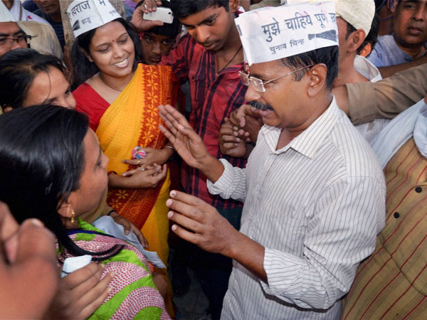 Arvind Kejriwal meet a group of women at Company Garden