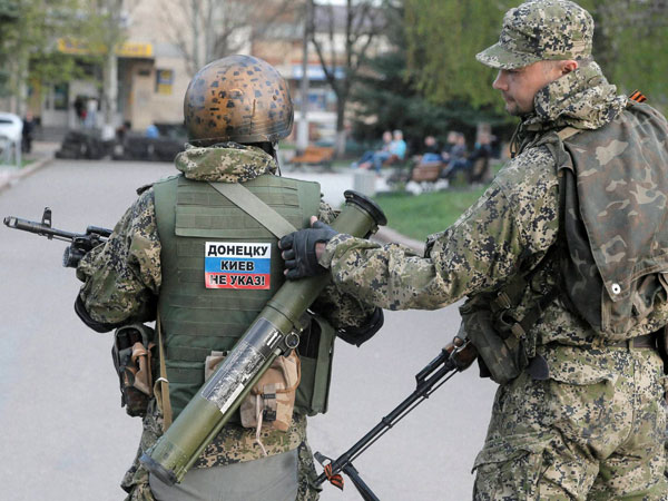 Pro-Russian insurgents refuse to leave Ukraine