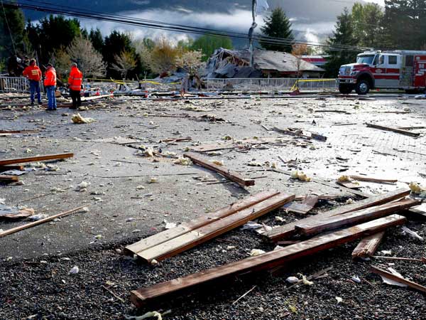 Explosion rocks North Bend