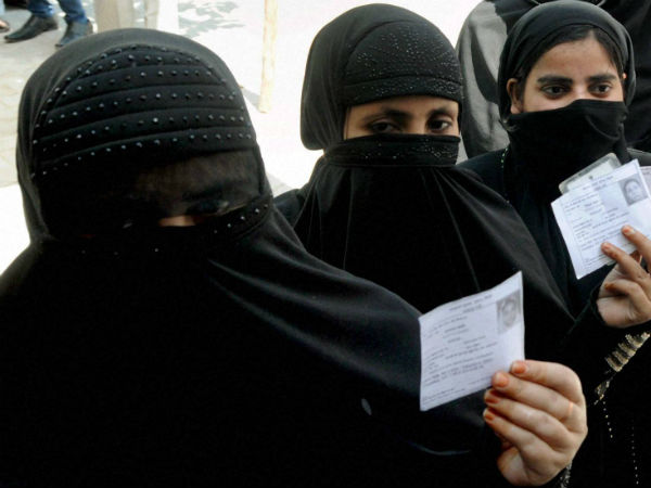 Pics: Modi wins hearts of Muslim voters Pics: Modi wins hearts of Muslim voters