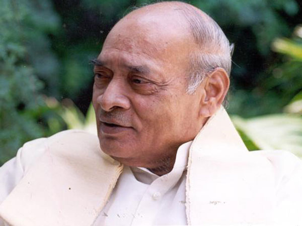 The first non-Gandhi prime minister 