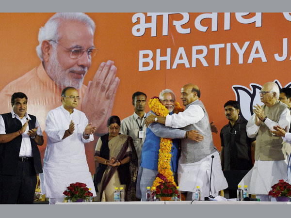 BJP leaders congratulate Modi BJP leaders congratulate Modi