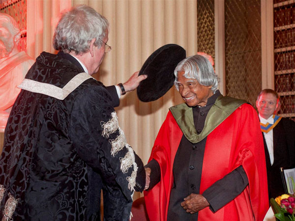 Former President of India, APJ Abdul Kalam is awarded