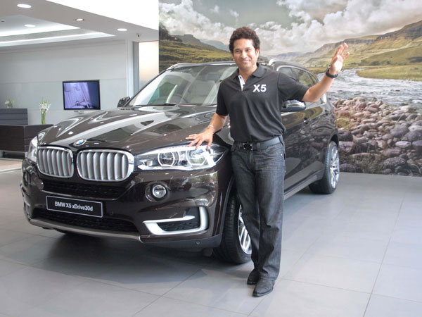 Cricket legend Sachin Tendulkar launches BMW X5 in Pune Cricket legend Sachin Tendulkar launches BMW X5 in Pune