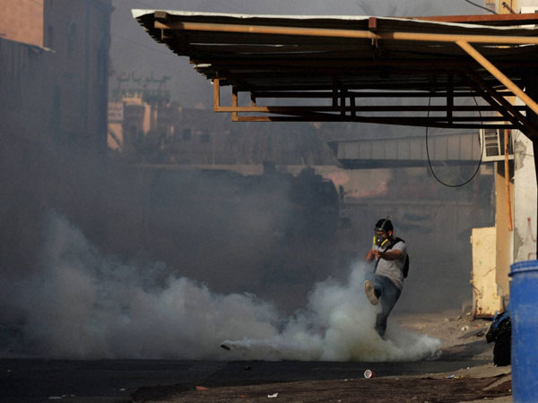 Clashes erupt in Bahrain 