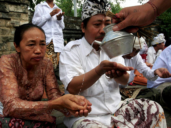 Bali celebrates Kuningan 