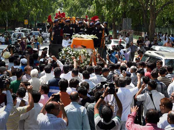 The mortal remains of Union minister Gopinath Munde