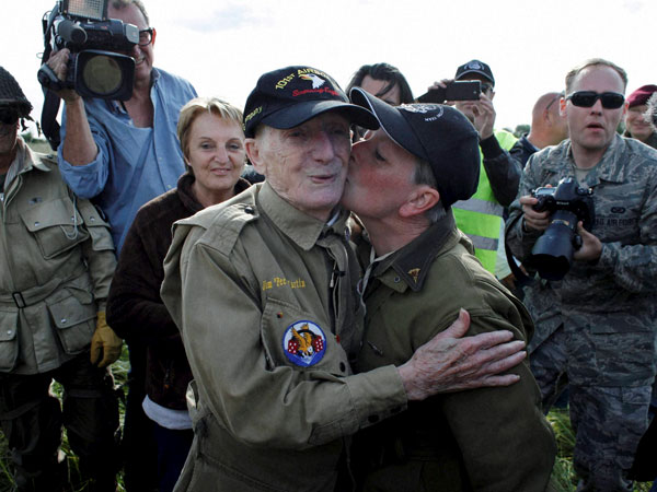 Sealed with a kiss Sealed with a kiss