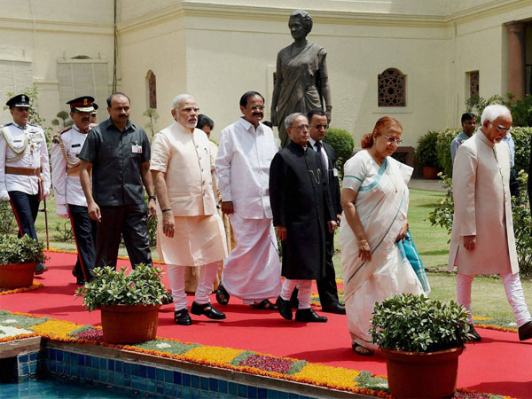 President Pranab Mukherjee, accompanied by Vice President