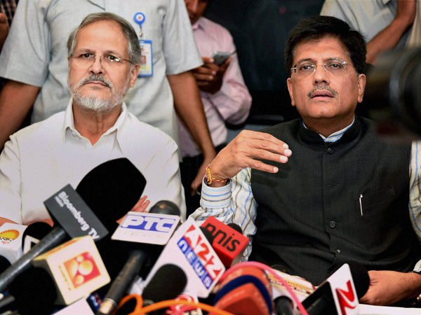 Union Minister of State for Power, Piyush Goyal withi Lt. Governor