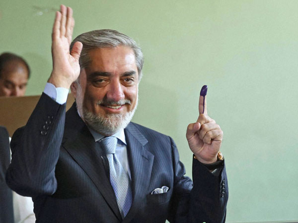 Afghanistan goes to polls 