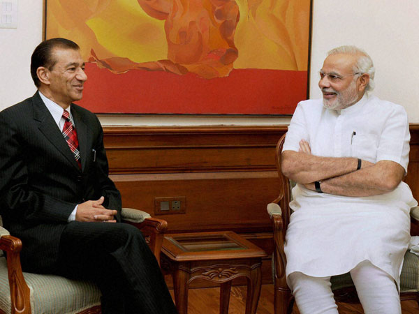 Prime Minister Narendra Modi meets the Governor of Nagaland Ashwani Kumar