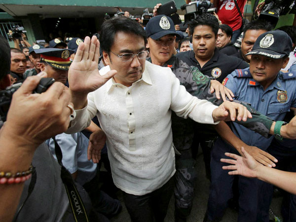 Actor guilty of receiving money in kickbacks 