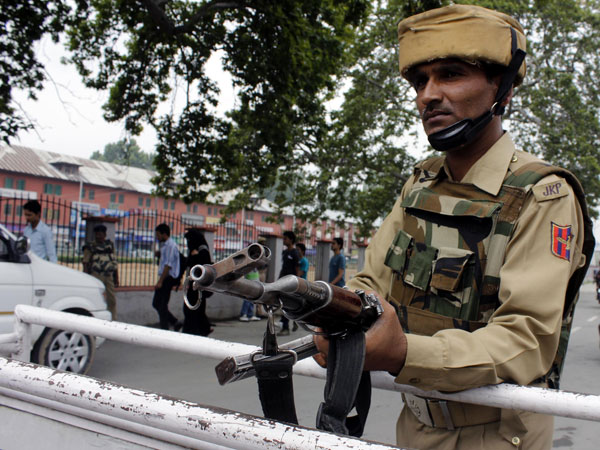 Security beefed-up in Srinagar