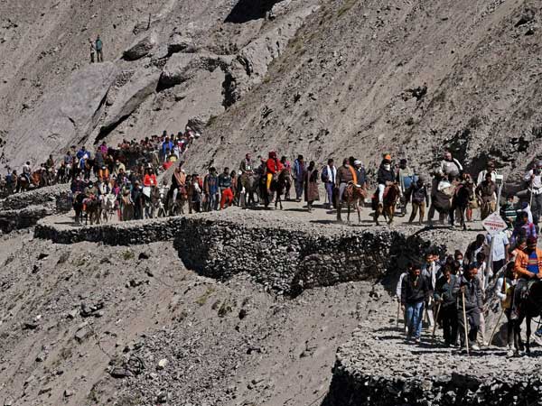 Pilgrims proceed towards Amarnath Holy Cave Shrine