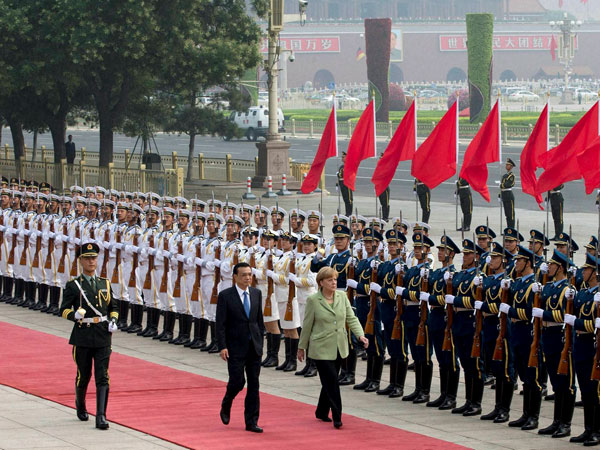 German Chancellor Angela Merkel, right, and Chinese Premier Li Keqiang German Chancellor Angela Merkel, right, and Chinese Premier Li Keqiang