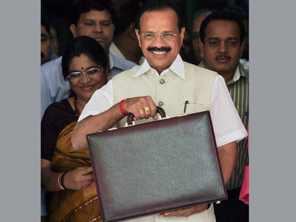 Union Railways Minister D.V.Sadananda Gowda
