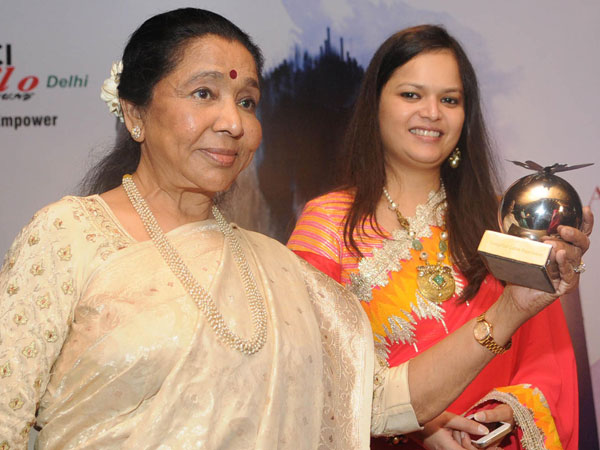 Renowned singer Asha Bhonsle during `Asha Ji - a brimful of magic` Renowned singer Asha Bhonsle during `Asha Ji - a brimful of magic`