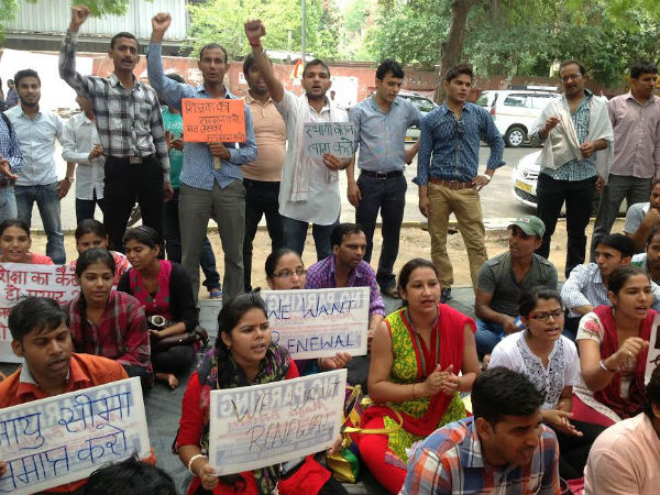 Delhi teachers go on hunger strike