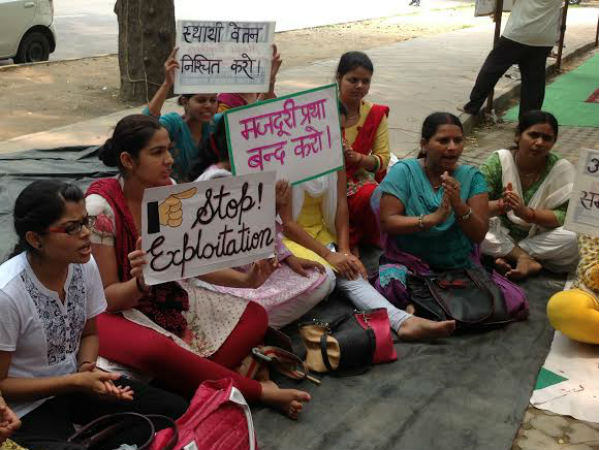 Delhi teachers go on hunger strike
