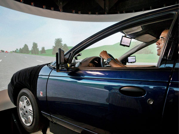 Obama tries his hand at driving 