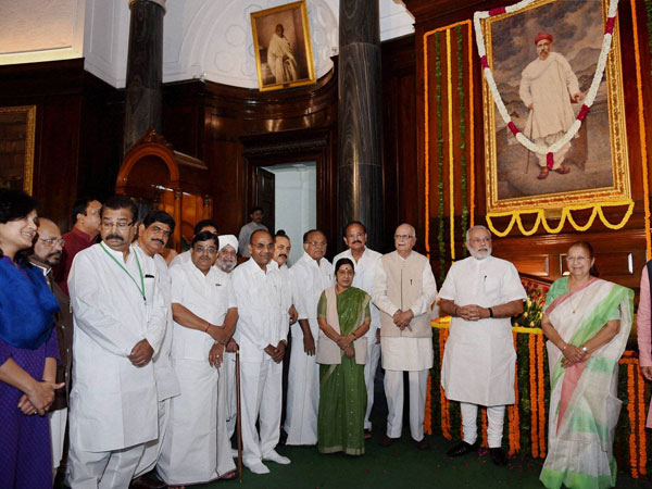 paying tributes to Lokmanya Bal Gangadhar Tilak