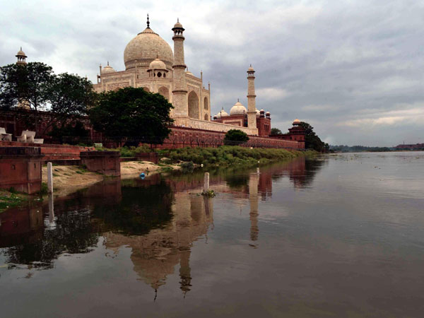 Increased water level of Yamuna in Agra