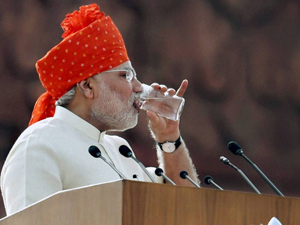 Modi addresses nation at Red Fort