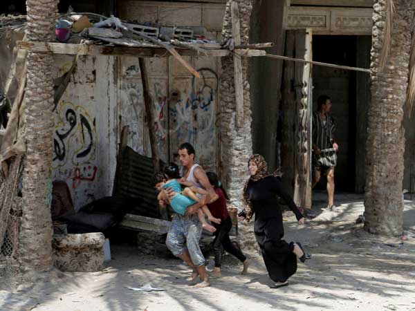 Israeli forces continue strike in Gaza 