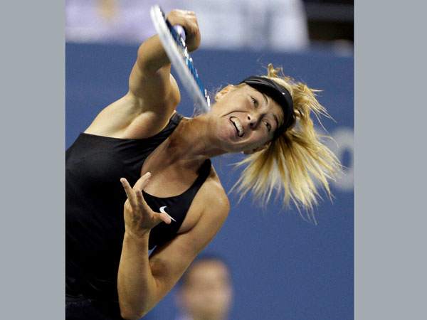 Maria Sharapova in action 