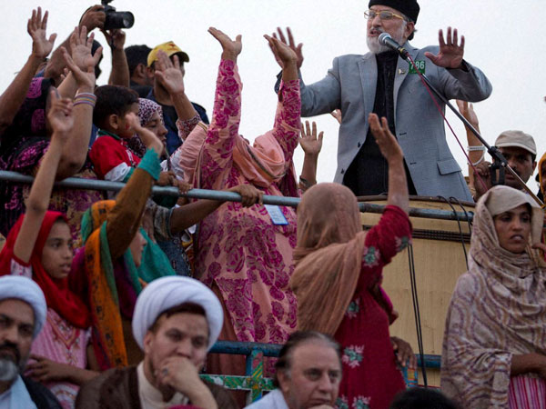 Qadri refuses to budge 