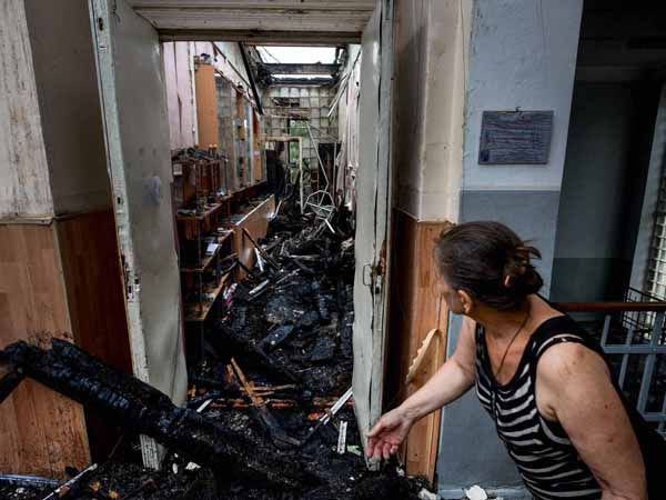 Ukraine on alert as Russian forces enter the country Ukraine on alert as Russian forces enter the country