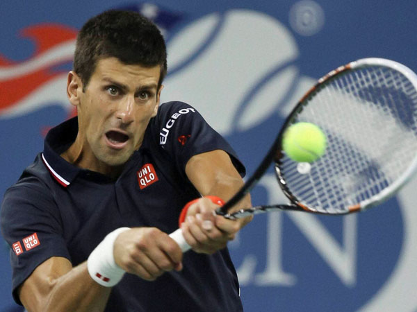 Djokovic defeats Murray 