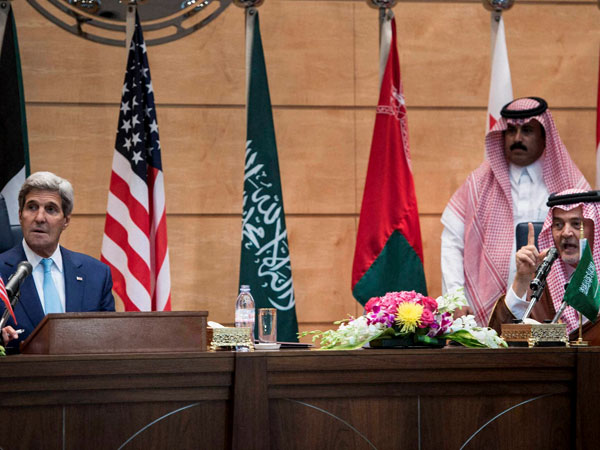 John Kerry visits Saudi Arabia 