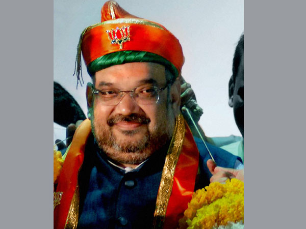 BJP Party President Amit Shah with Puneri pagdi 