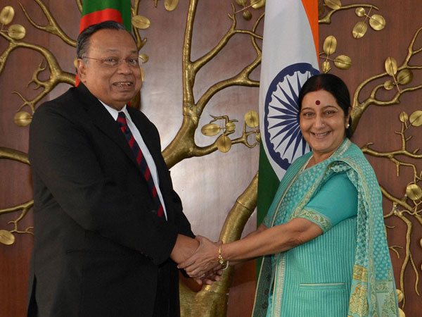India meets Bangladesh