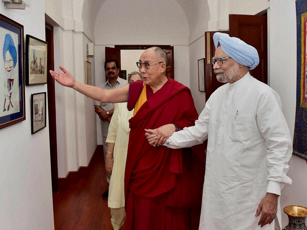 Manmohan Singh during a meeting with Tibetan Spiritual leader, Dalai Lama