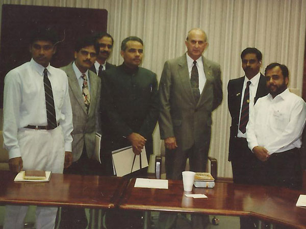 Narendra Modi's 'bandhgala' never goes out of style