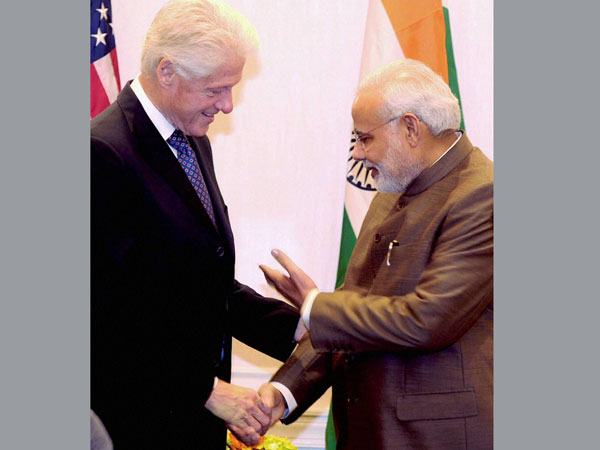 PM Modi meets leaders in USA