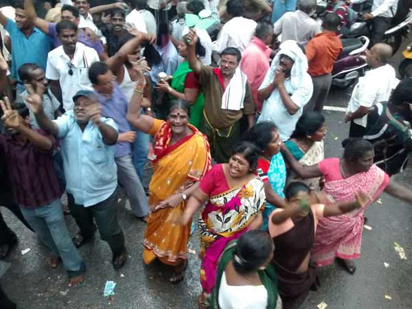Jayalalitha's supporters celebrate Jayalalitha's supporters celebrate