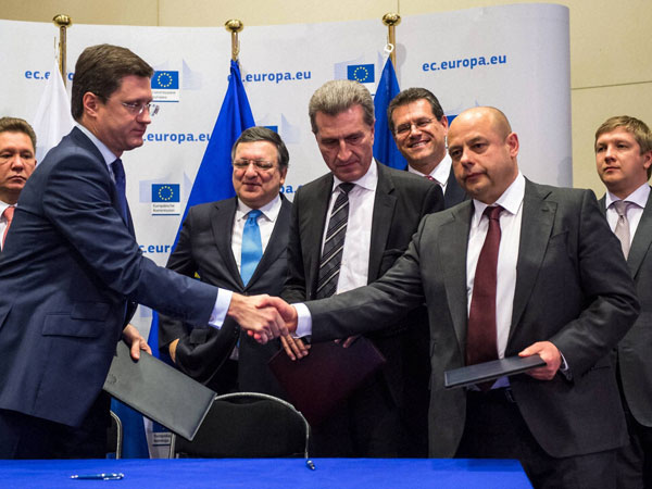 EU , Ukraine sign agreements EU , Ukraine sign agreements