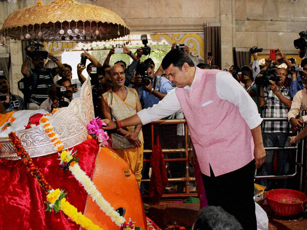Maharashtra Chief Minister Devendra Fadnavis offers prayers