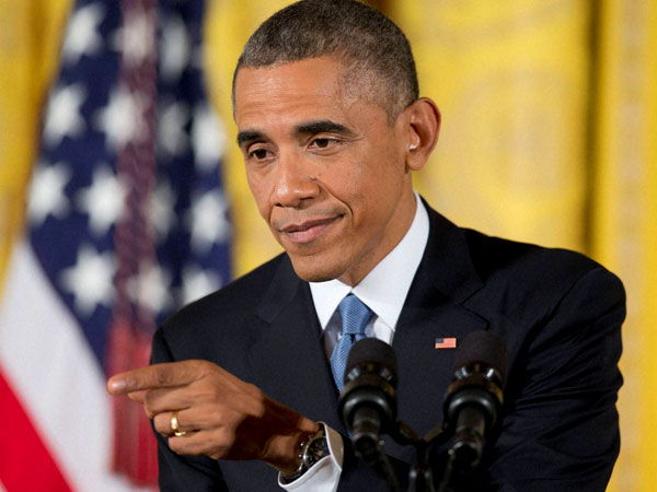 Obama addresses a press conference 