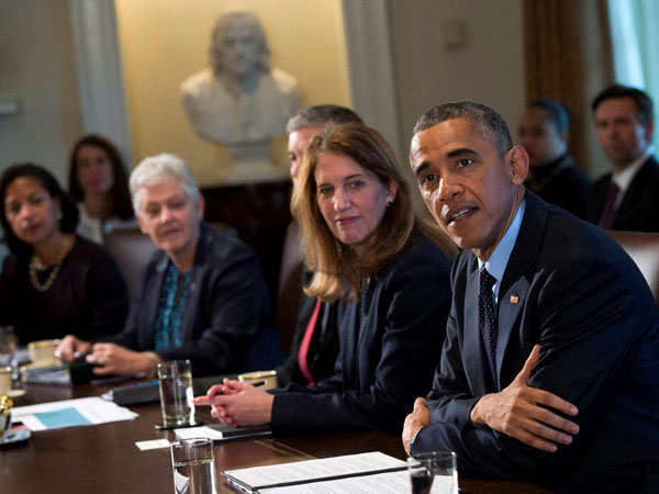 Obama meets his cabinet ministers