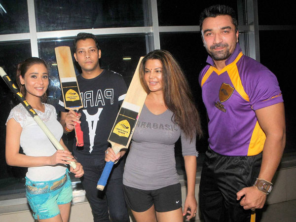 Box Cricket League team Rowdy Bangalore in Mumbai