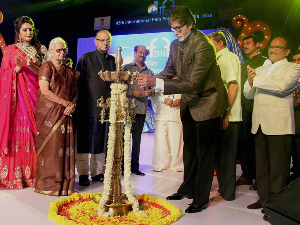 Mega actor Amitabh Bachchan lights the lamp to inaugurate