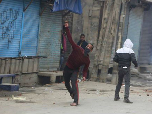 Anti-election demonstrators clash with police in J&K; Police detain 5 FB users for spreading rumours